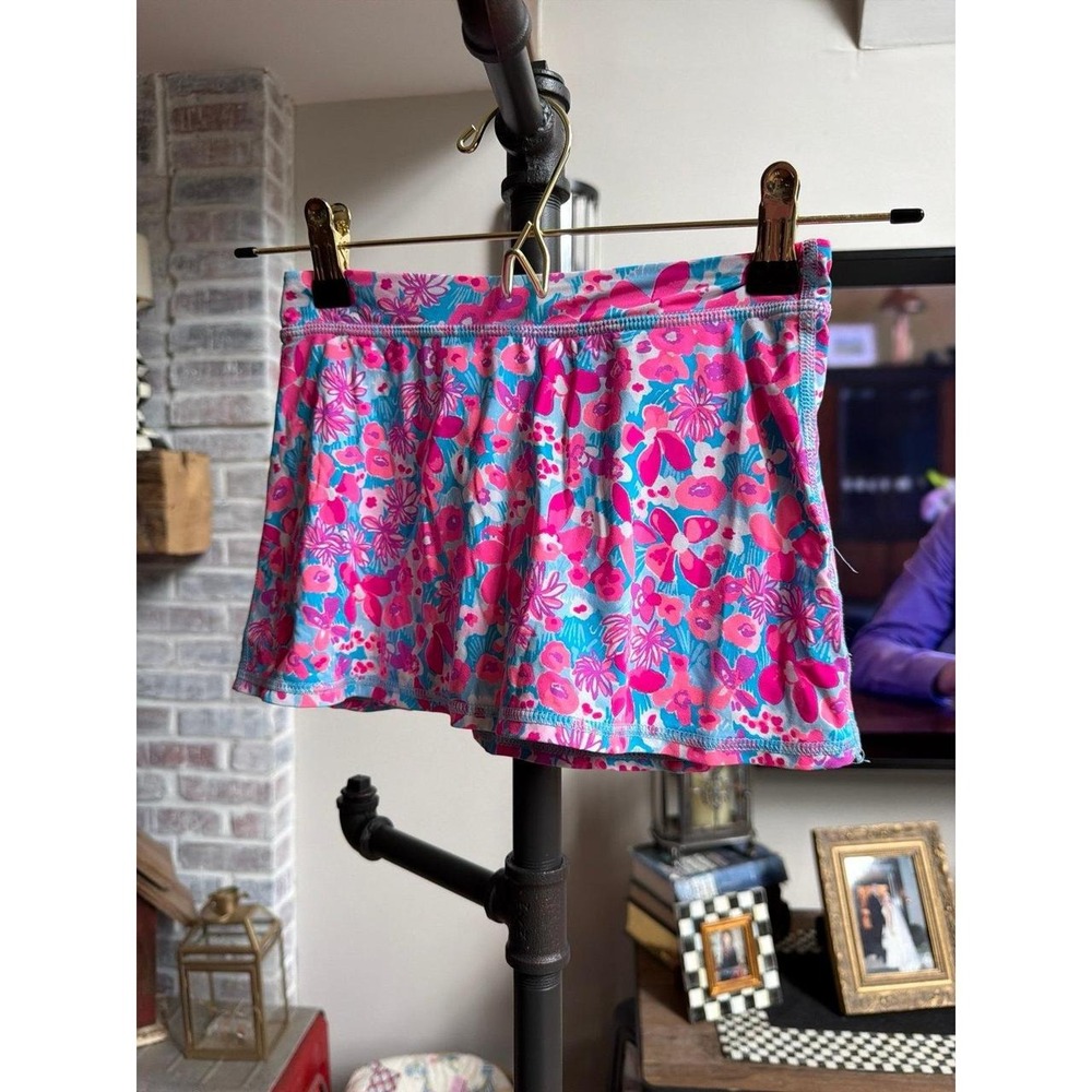 Lilly Pulitzer colorful floral print athletic skort vibrant pink girls 6-7